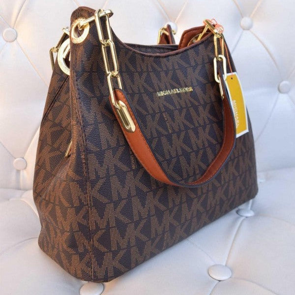 Brown fulton bag with dust cover