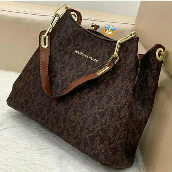 Brown fulton bag with dust cover