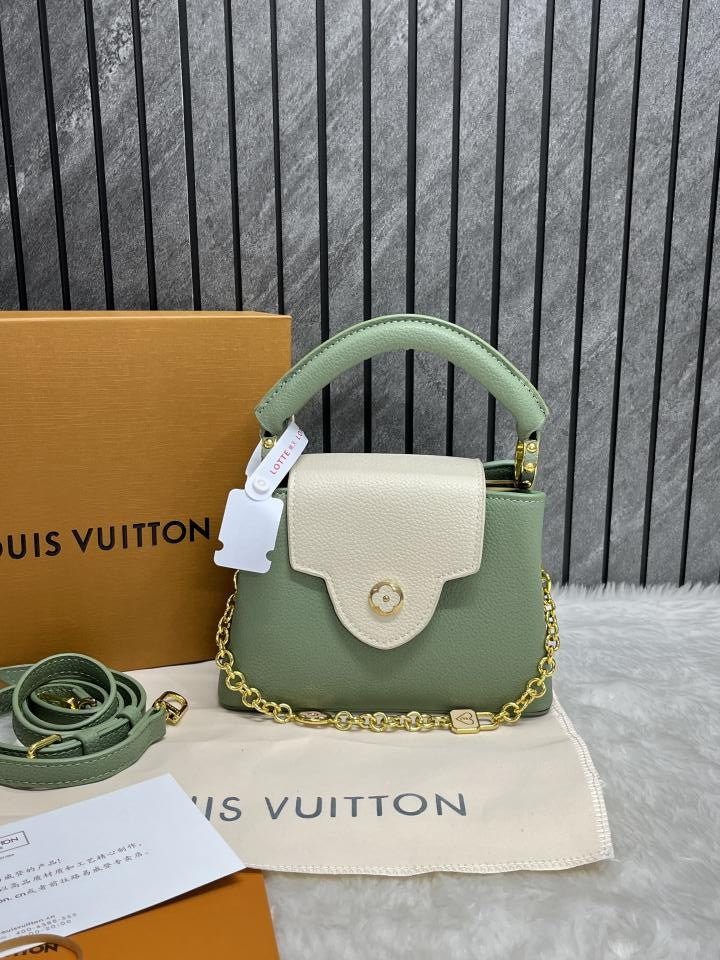 Capucines small shoulder bag with doublebox