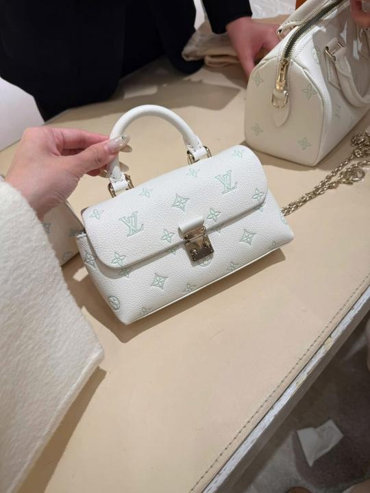 Madeleine nano small crossbody shoulderbag with doublebox