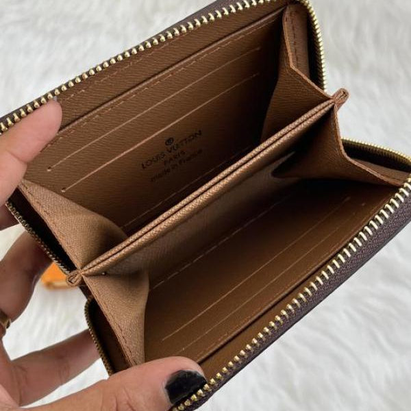 Premium quality black wallet with box