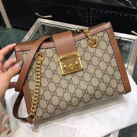 Padlock shoulderbag with doublebox