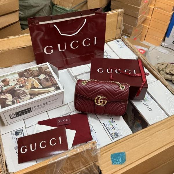 Marmont maroon shoulder bag premium qality with doublebox
