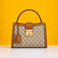 Padlock shoulderbag with doublebox