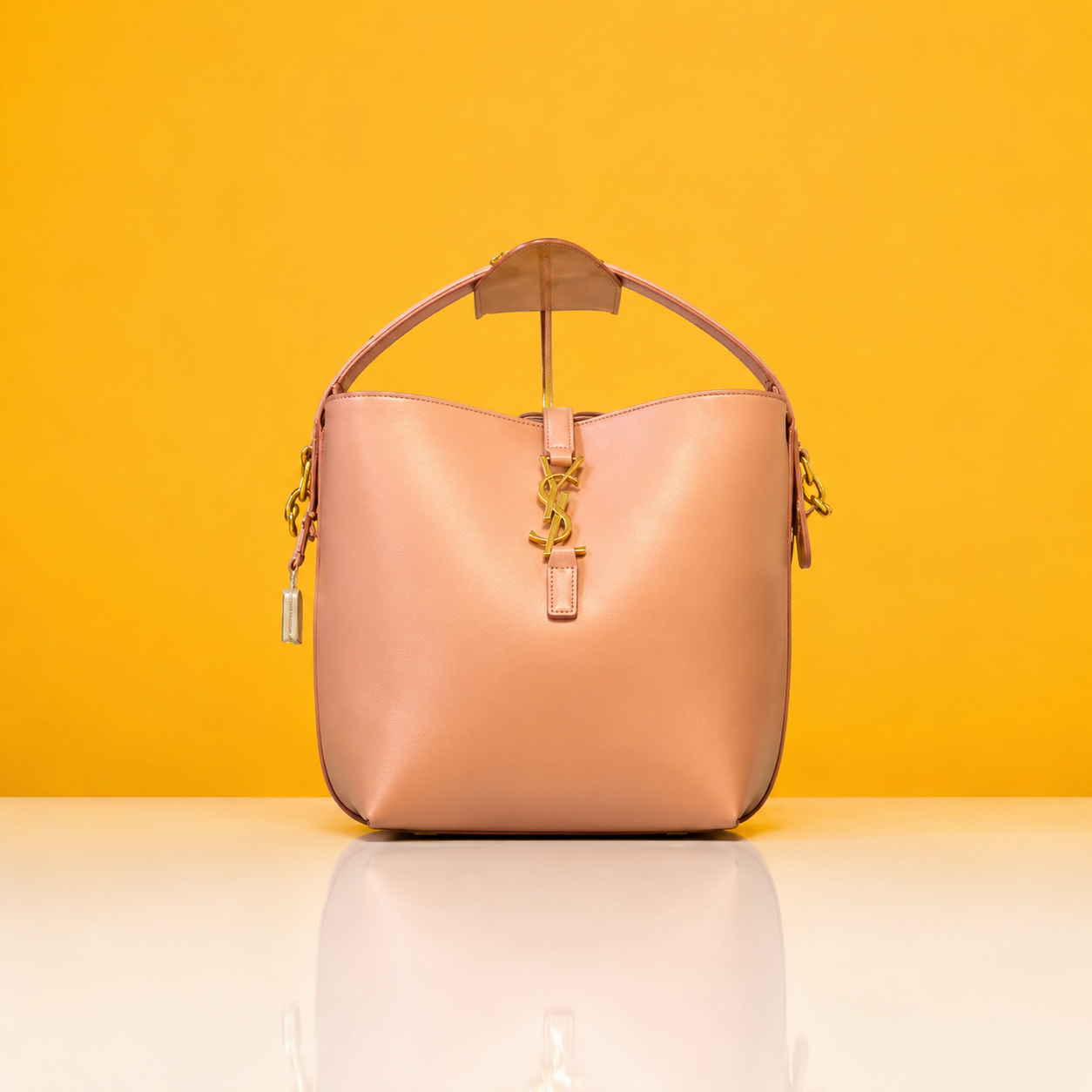 Pink bucket bag with double box and dust bag