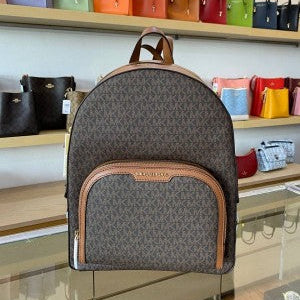 Premium quality backpack with dust cover