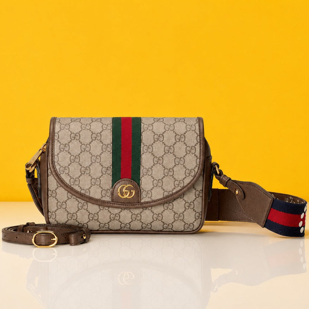 Ophidia shoulder bag with og box