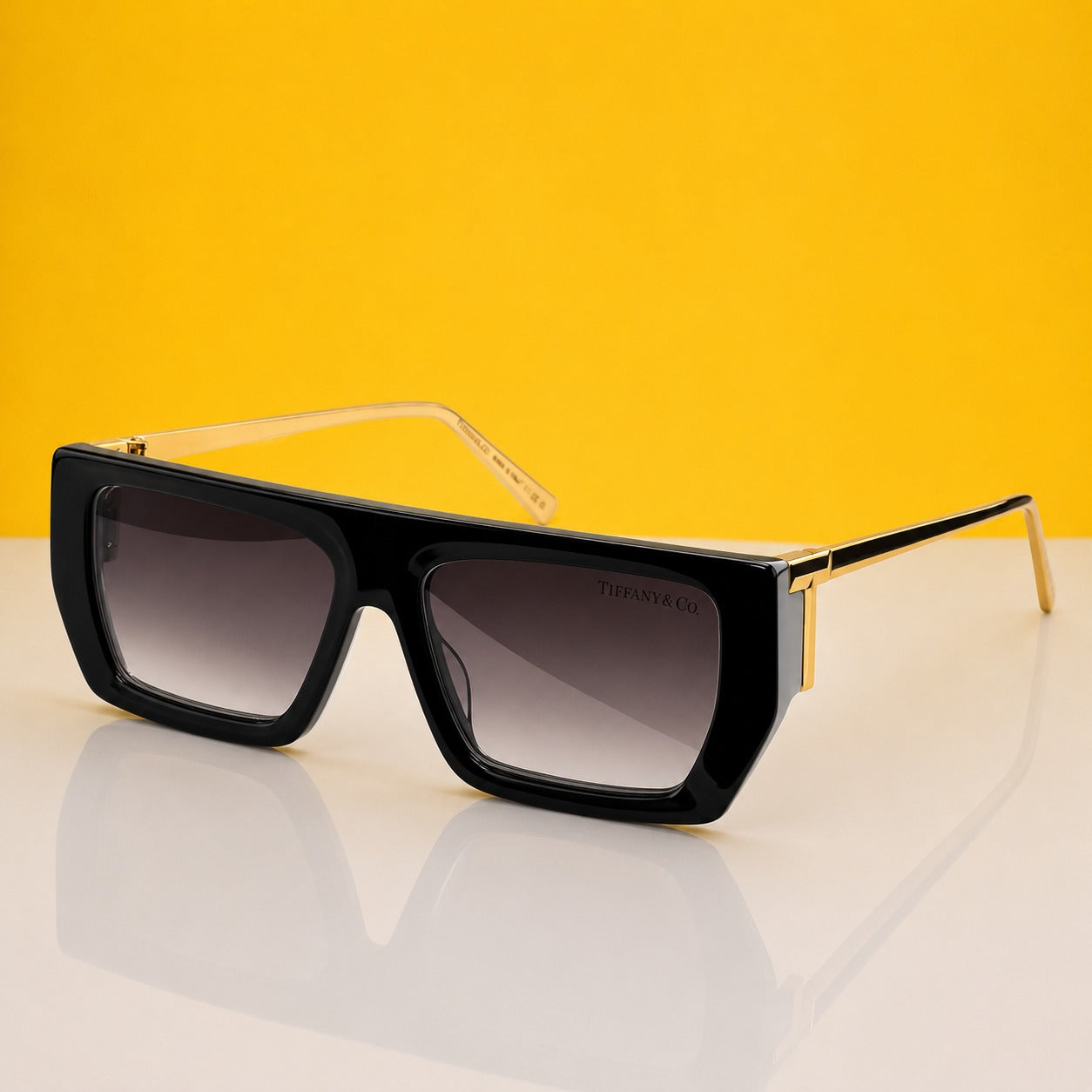 Unisex black sunglasses TF4218