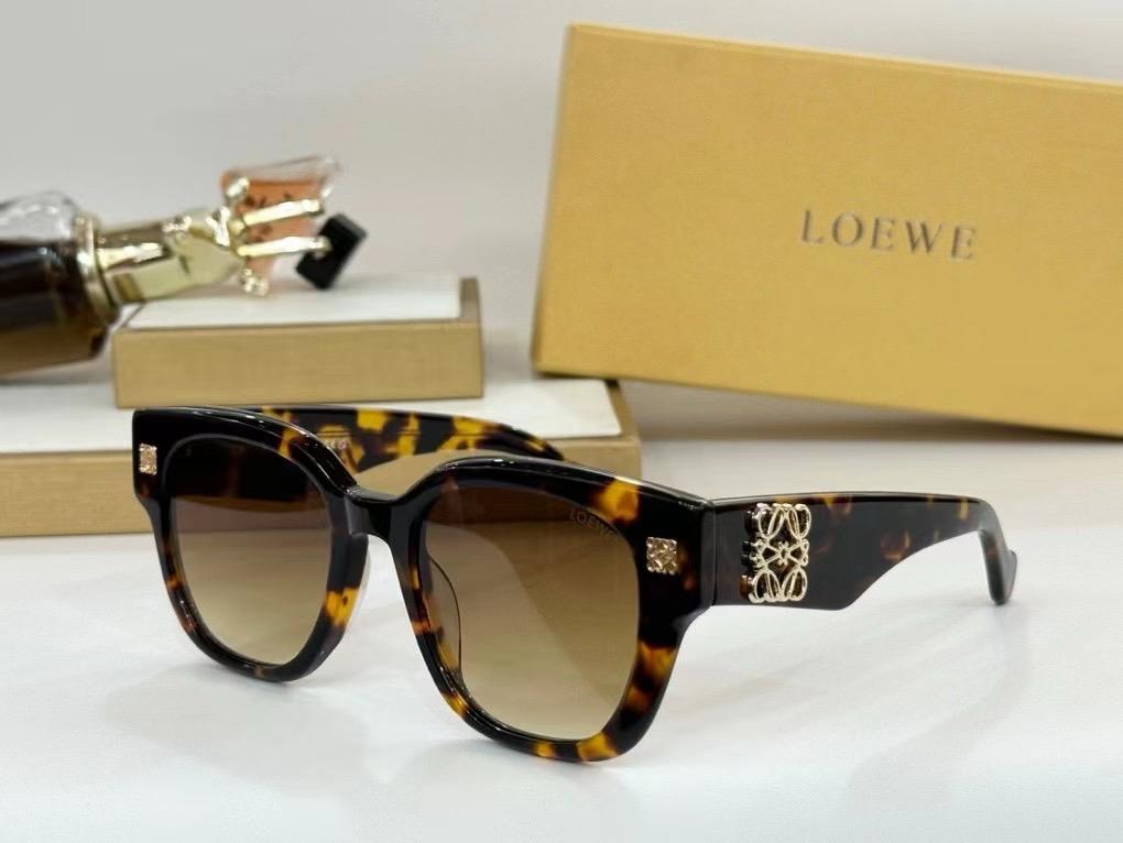 Unisex brown sunglasses LW40148U