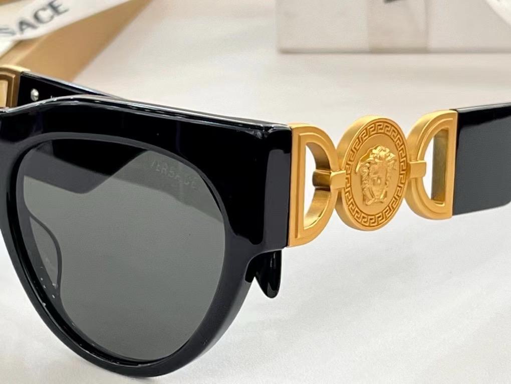 Women sunglasses 4440U