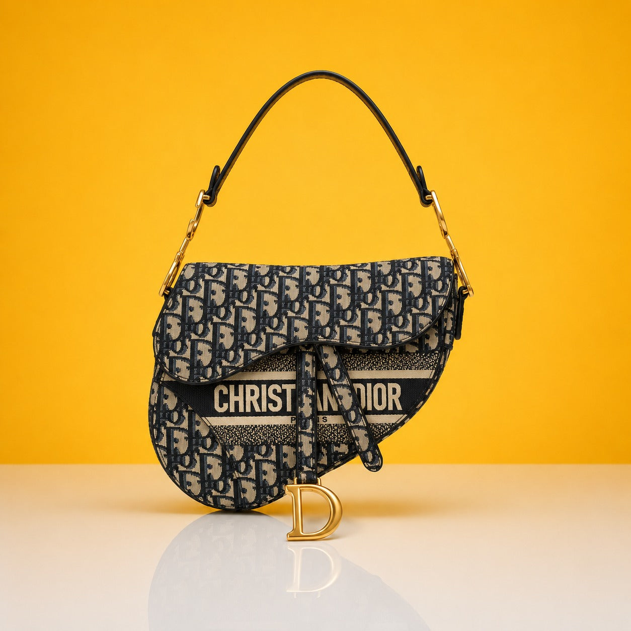 Saddle shoulder bag with og box