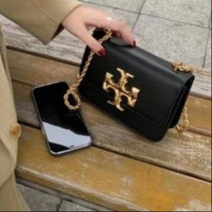 Eleanor premium quality black shoulder bag with box
