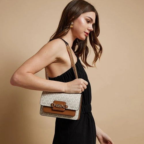 Heather white shoulder bag with box